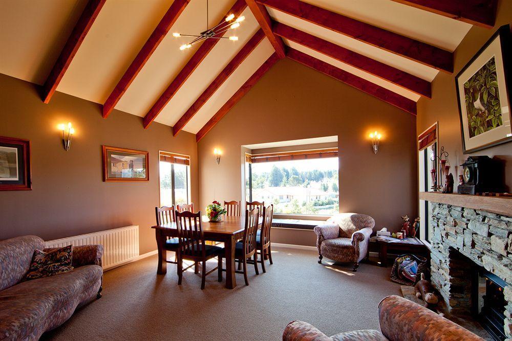 Alpine Peaks Apartment Wanaka Buitenkant foto