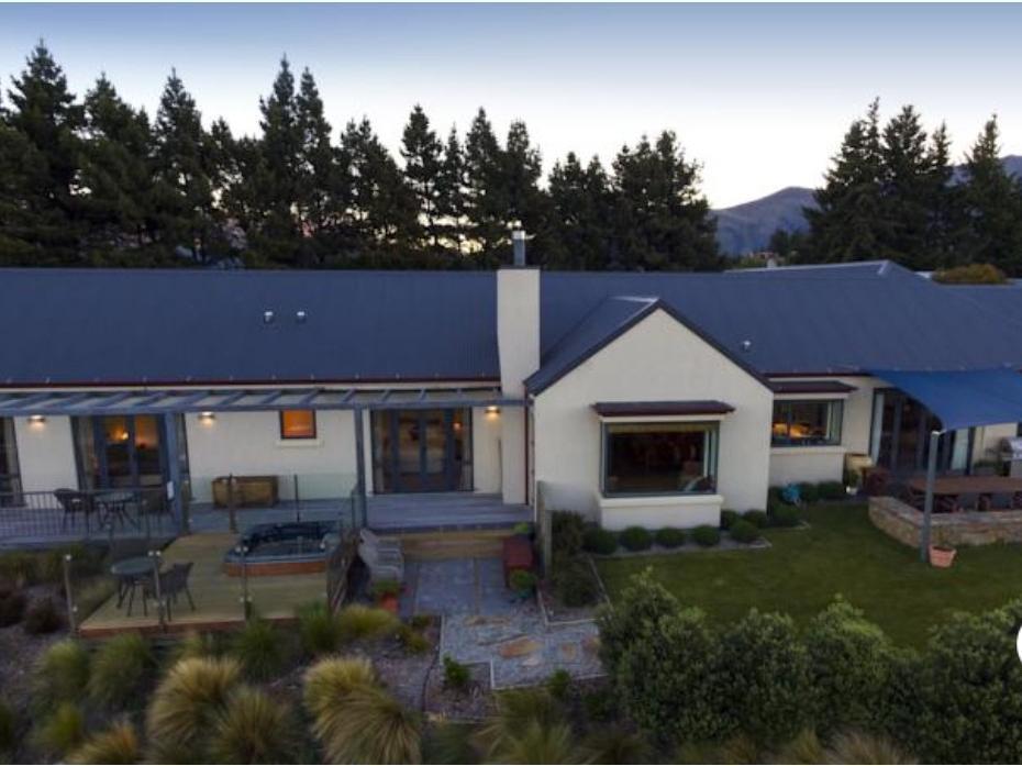Alpine Peaks Apartment Wanaka Buitenkant foto